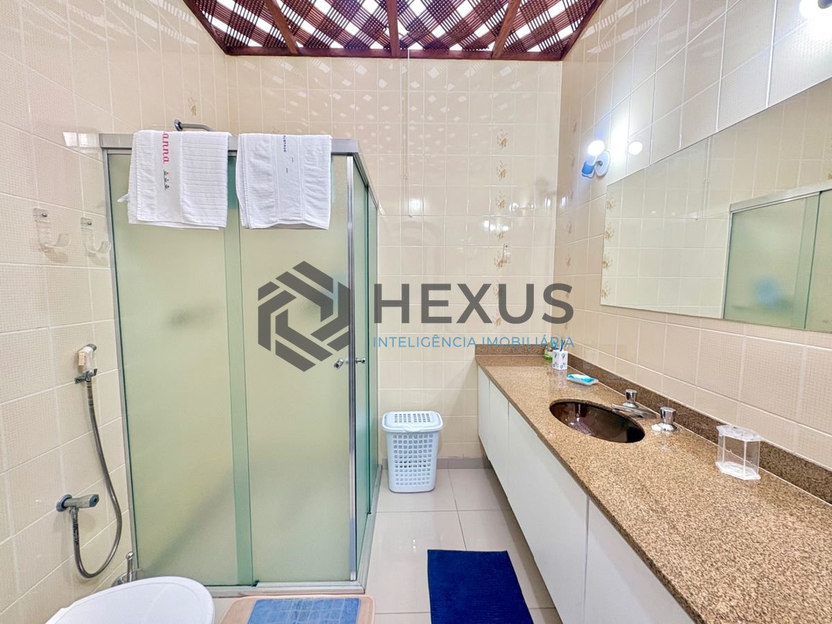 Foto 28 de Casa reformada com piscina e área gourmet no Jardim Acapulco, Guarujá