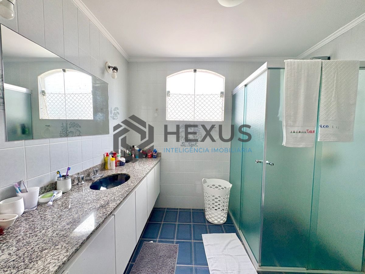 Foto 34 de Casa reformada com piscina e área gourmet no Jardim Acapulco, Guarujá
