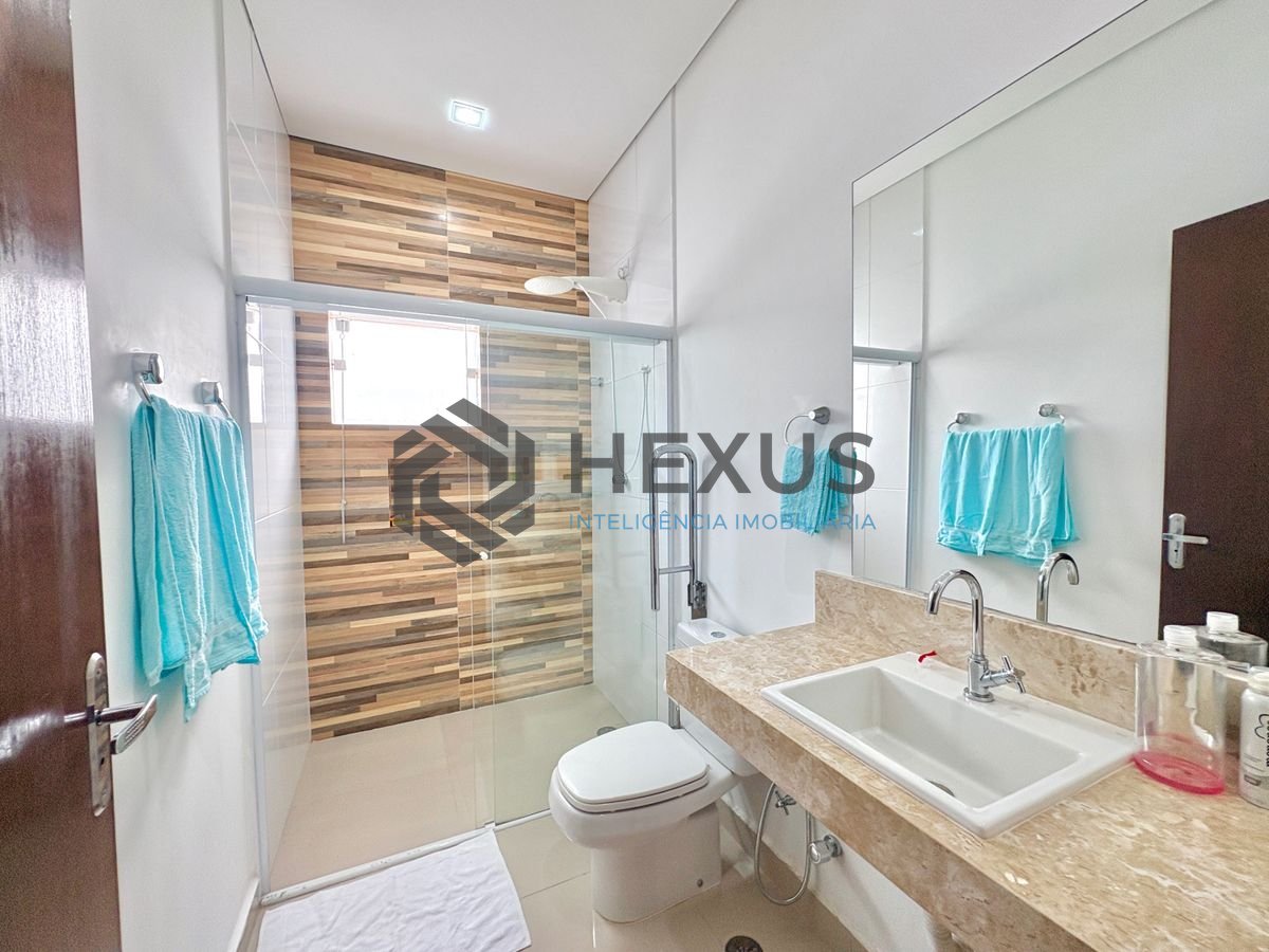 Foto 45 de Casa reformada com piscina e área gourmet no Jardim Acapulco, Guarujá