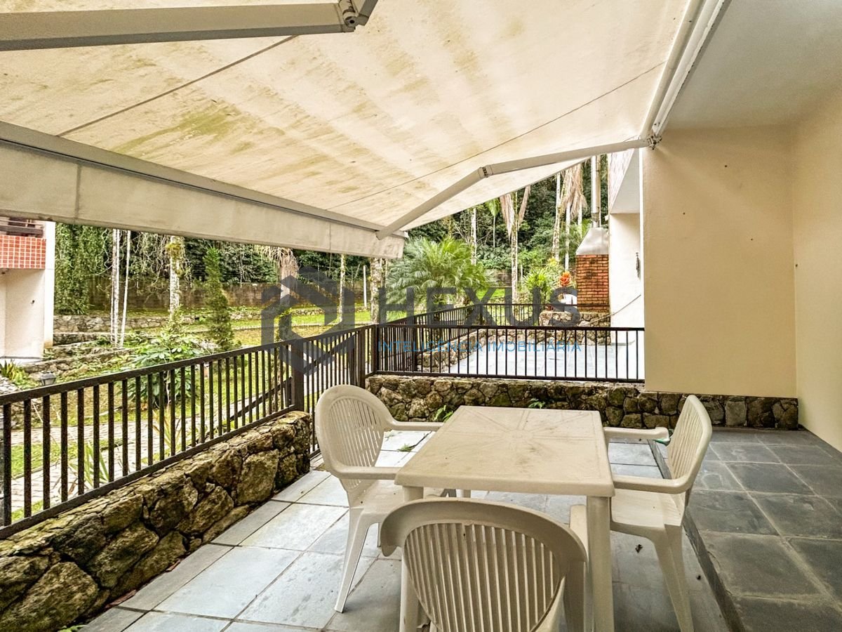 Foto 5 de Casa com varanda e lazer no Terras de São José na Enseada, Guarujá