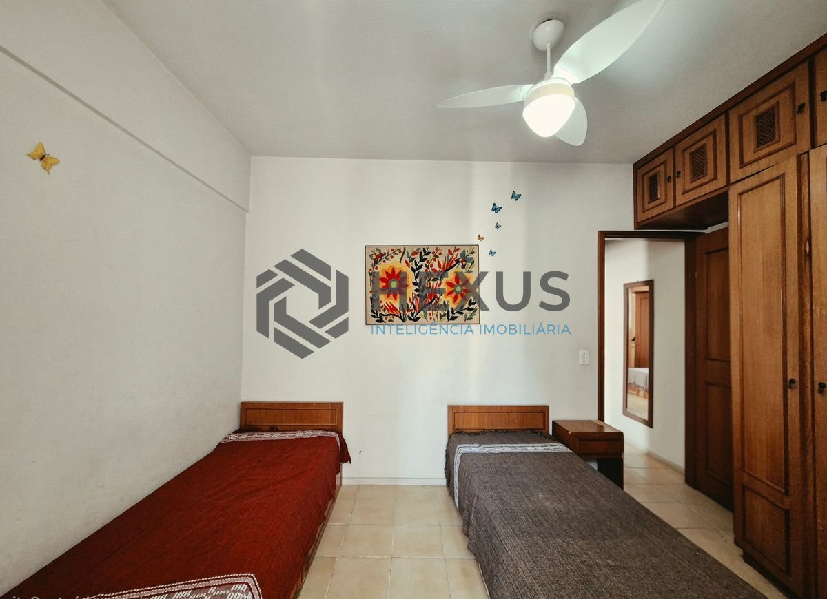 Foto 11 de Apartamento com varanda vista mar e lazer a 2 quadras da praia nas Pitangueiras, Guarujá