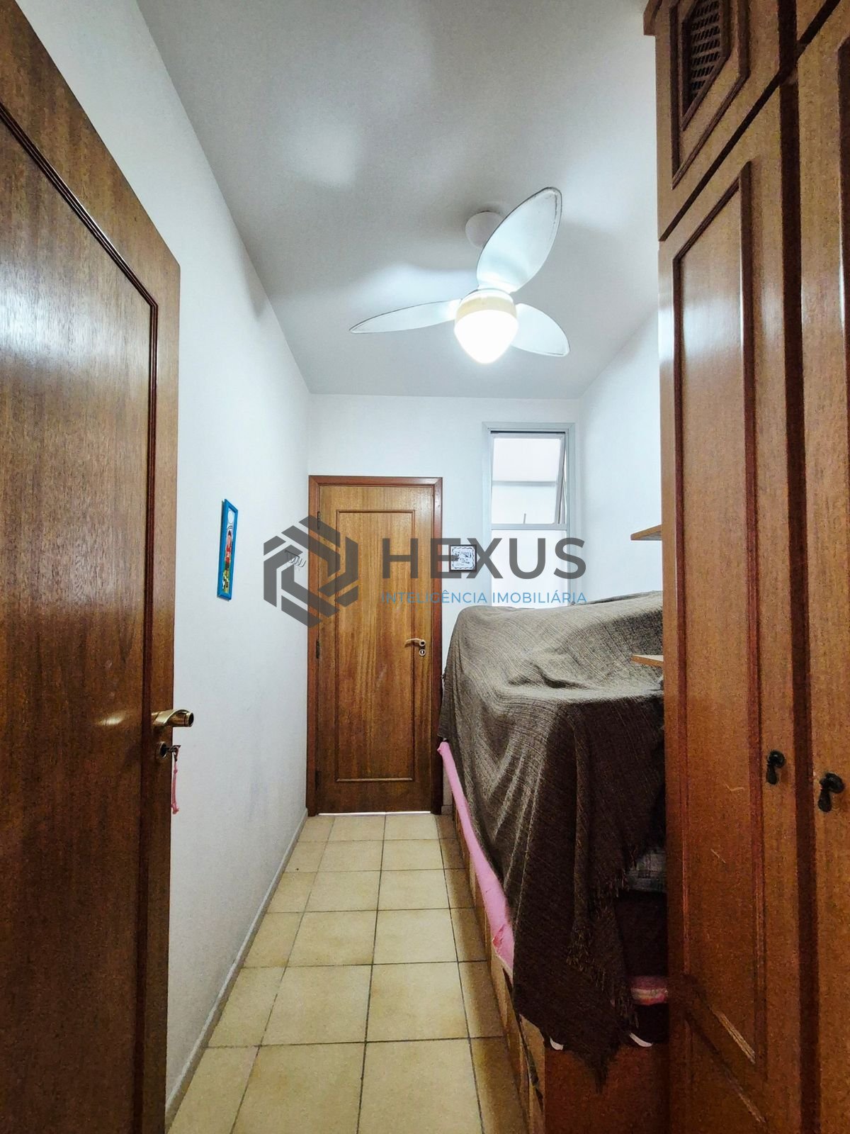 Foto 24 de Apartamento com varanda vista mar e lazer a 2 quadras da praia nas Pitangueiras, Guarujá