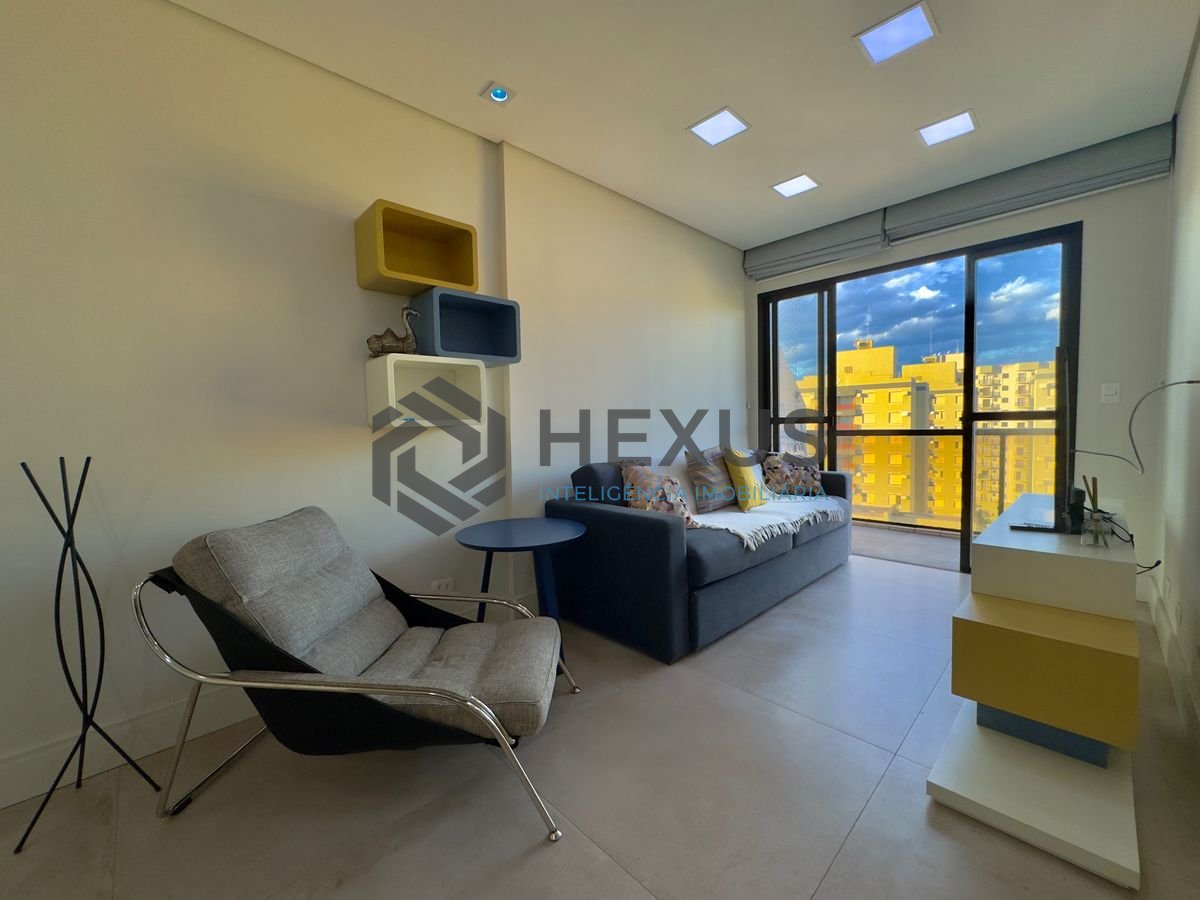 Foto 7 de Apartamento REFORMADO na Praia da Enseada à venda, Guarujá-SP.