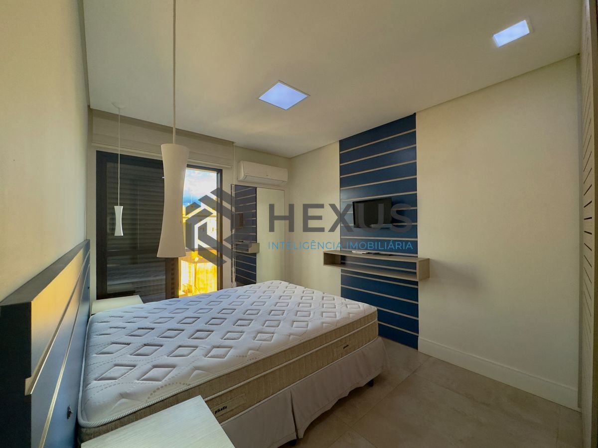 Foto 14 de Apartamento REFORMADO na Praia da Enseada à venda, Guarujá-SP.