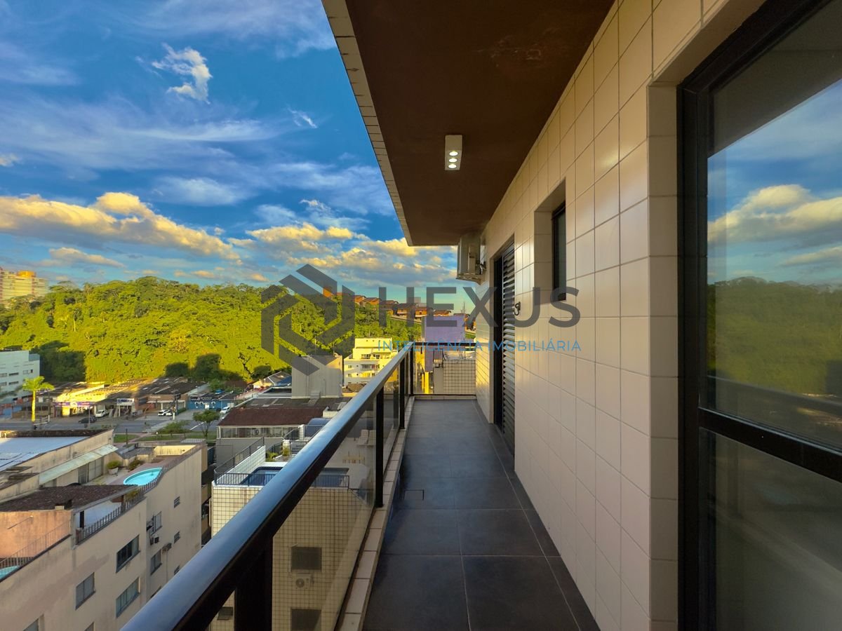 Foto 6 de Apartamento REFORMADO na Praia da Enseada à venda, Guarujá-SP.