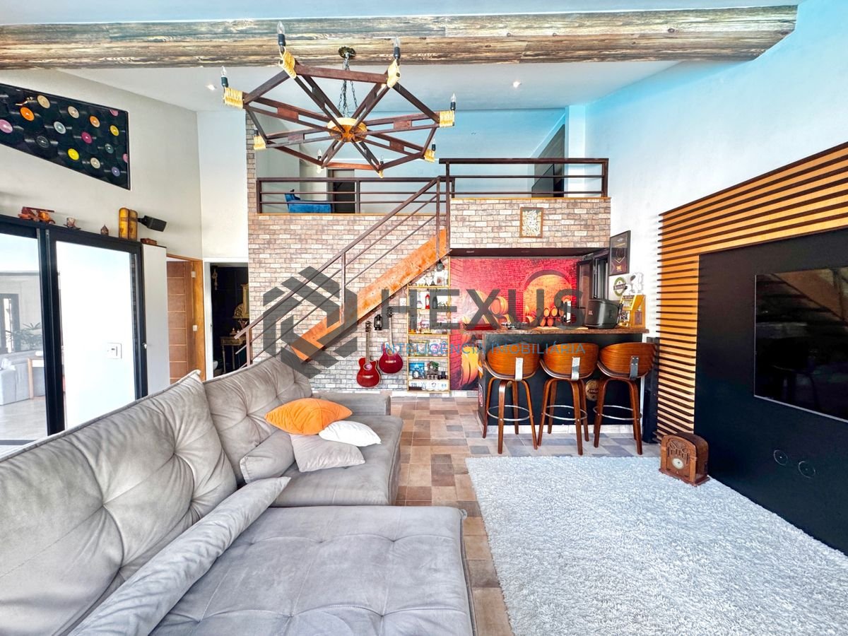 Foto 15 de Casa reformada com piscina e área gourmet no Jardim Acapulco, Guarujá