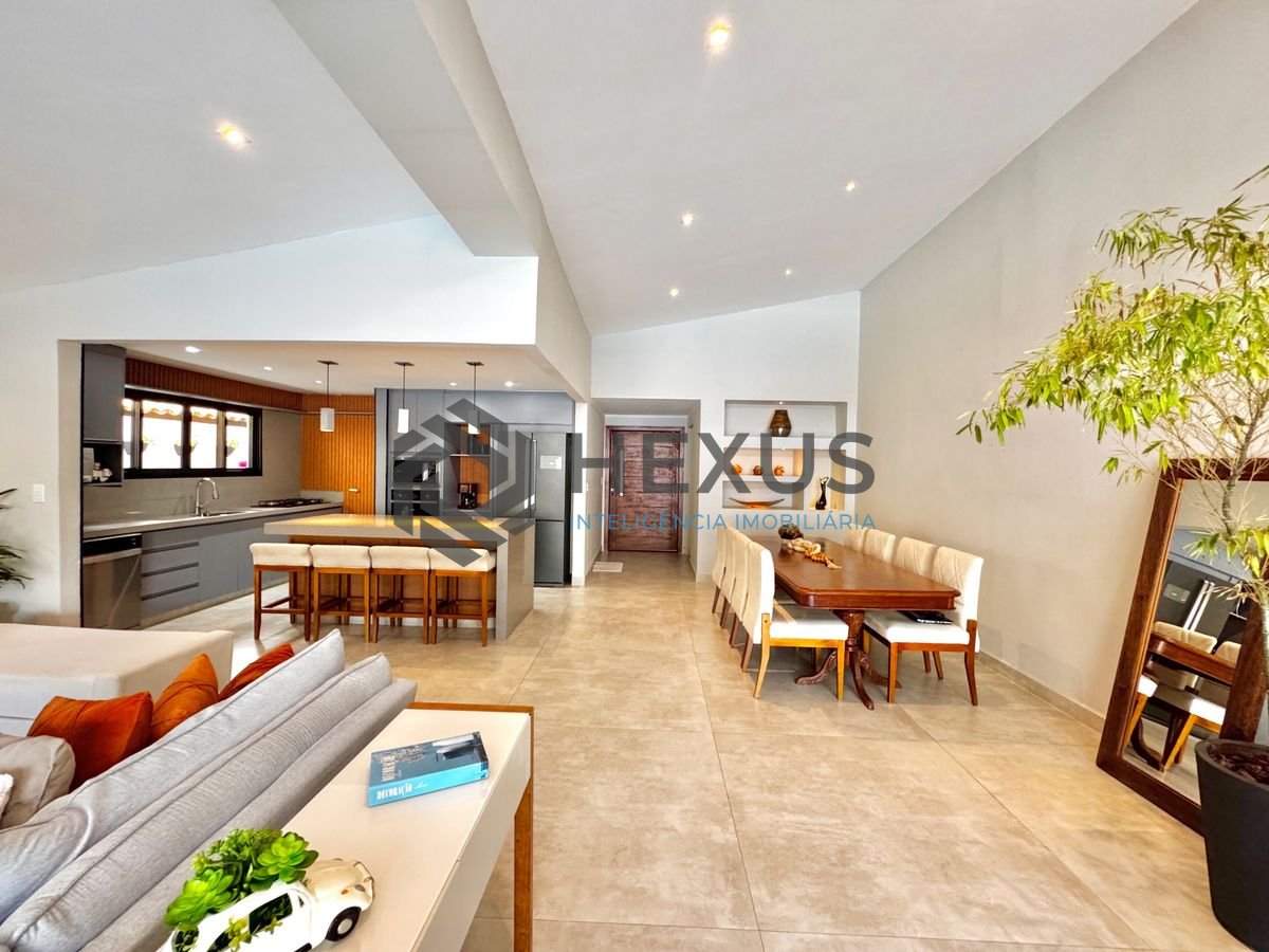 Foto 37 de Casa reformada com piscina e área gourmet no Jardim Acapulco, Guarujá