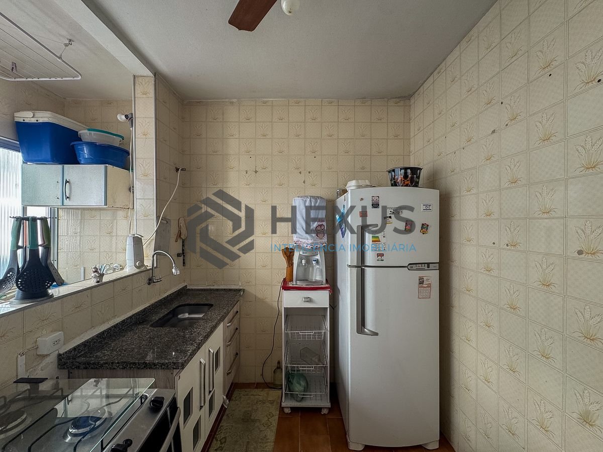 Foto 12 de Apartamento a 300m da praia na região da Vila Alzira no Jardim Astúrias, Guarujá
