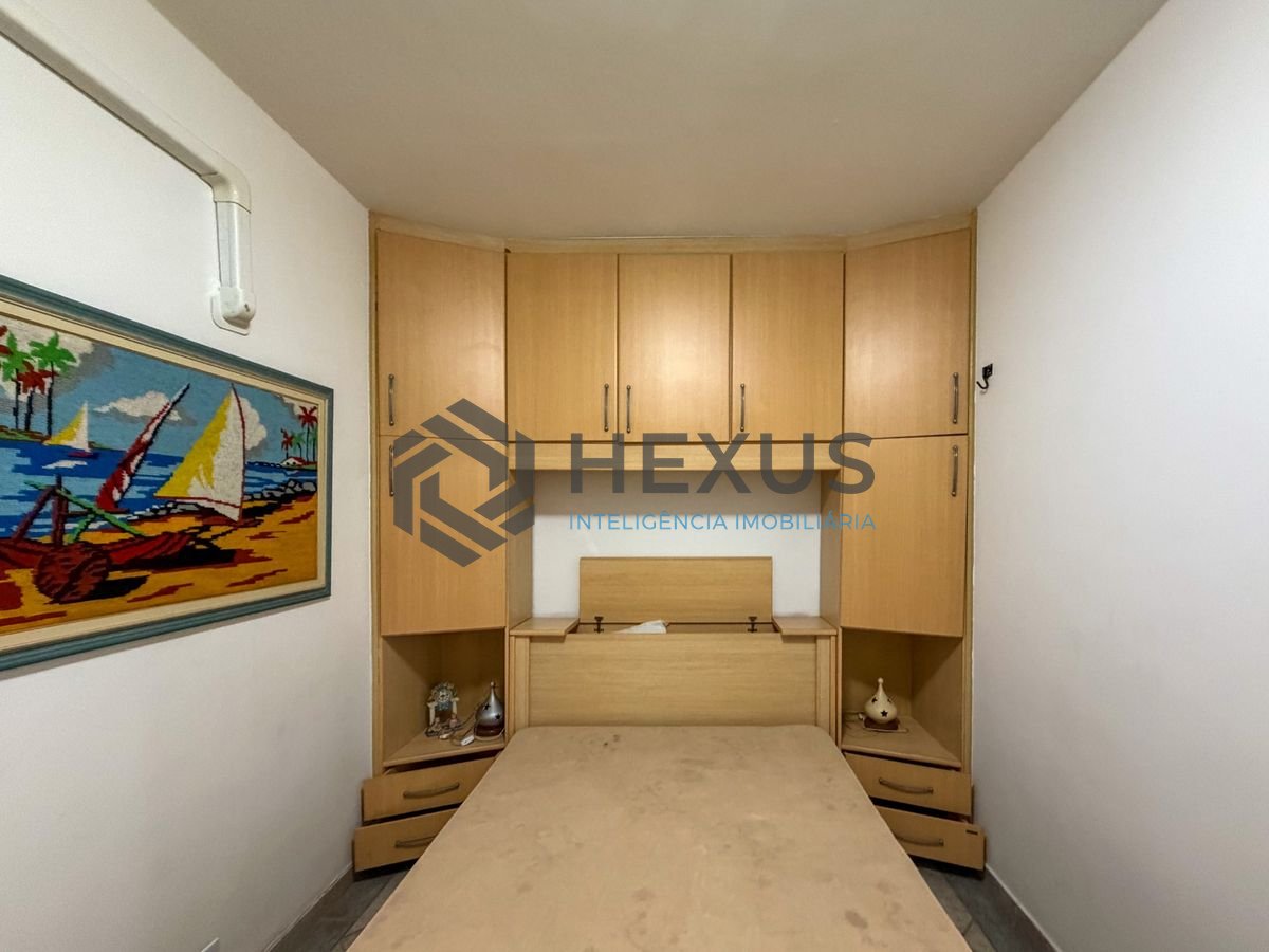 Foto 17 de Apartamento com varanda e lazer a 100m da praia na Enseada, Guarujá