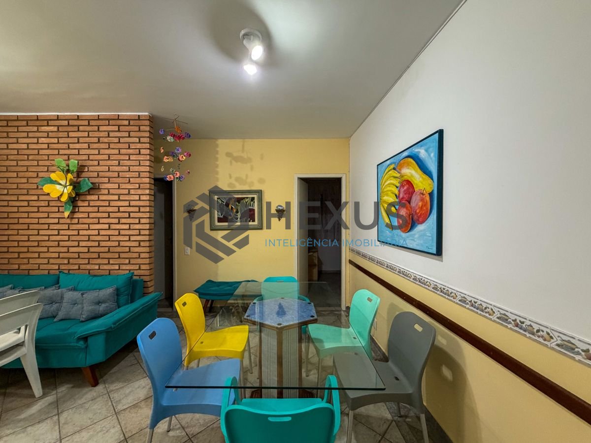 Foto 7 de Apartamento com varanda e lazer a 100m da praia na Enseada, Guarujá