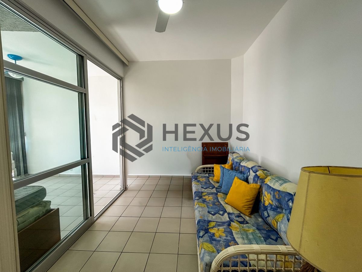 Foto 10 de Apartamento Duplex a 300m da praia na Enseada, Guarujá