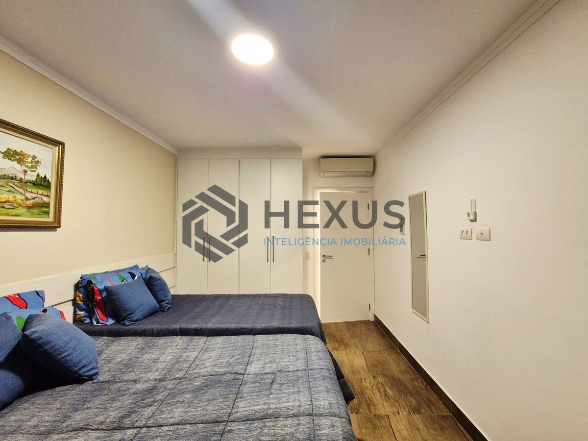 Foto 15 de Apartamento com varanda e lazer a 2 quadras da praia na região da Vila Maia nas Pitangueiras, Guarujá