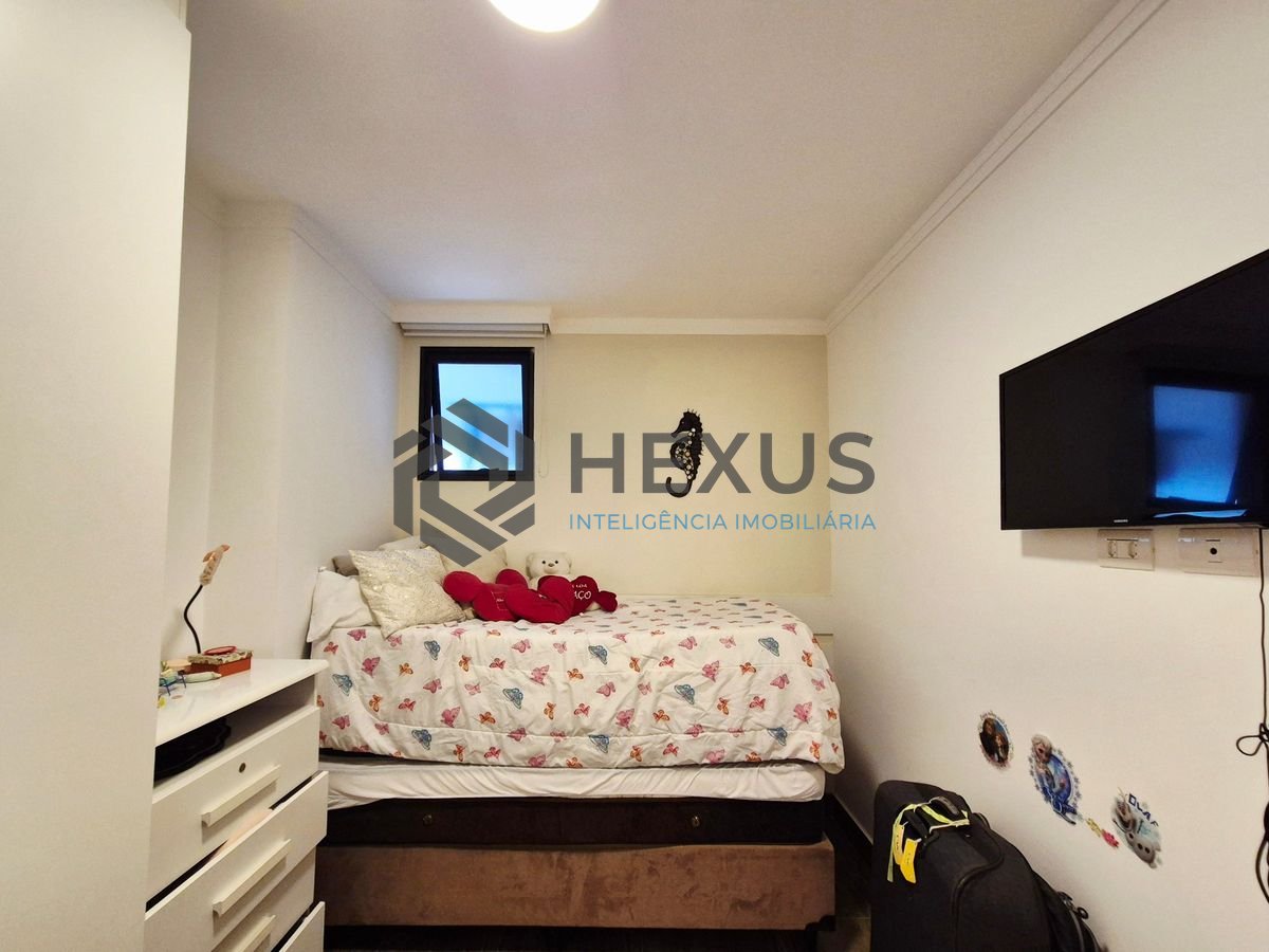 Foto 32 de Apartamento com varanda e lazer a 2 quadras da praia na região da Vila Maia nas Pitangueiras, Guarujá