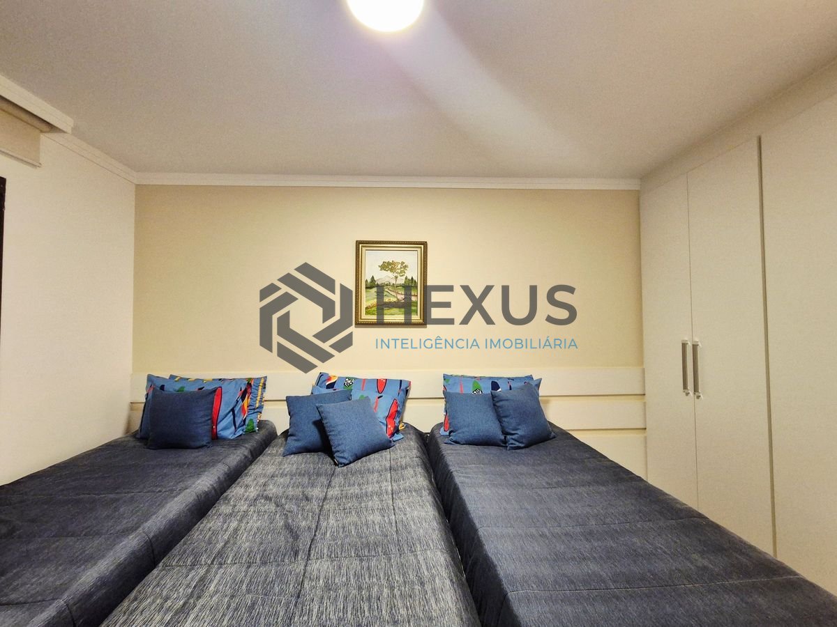 Foto 13 de Apartamento com varanda e lazer a 2 quadras da praia na região da Vila Maia nas Pitangueiras, Guarujá