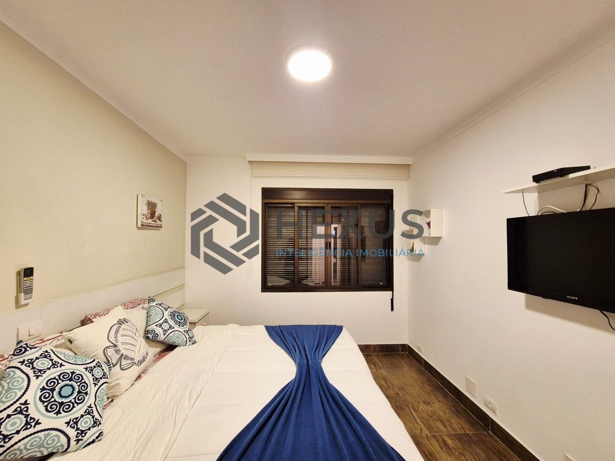 Foto 20 de Apartamento com varanda e lazer a 2 quadras da praia na região da Vila Maia nas Pitangueiras, Guarujá