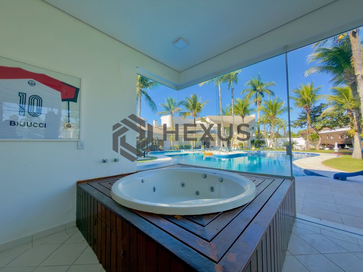 Foto 21 de Mansão de alto padrão com piscina e área gourmet no Jardim Acapulco, Guarujá