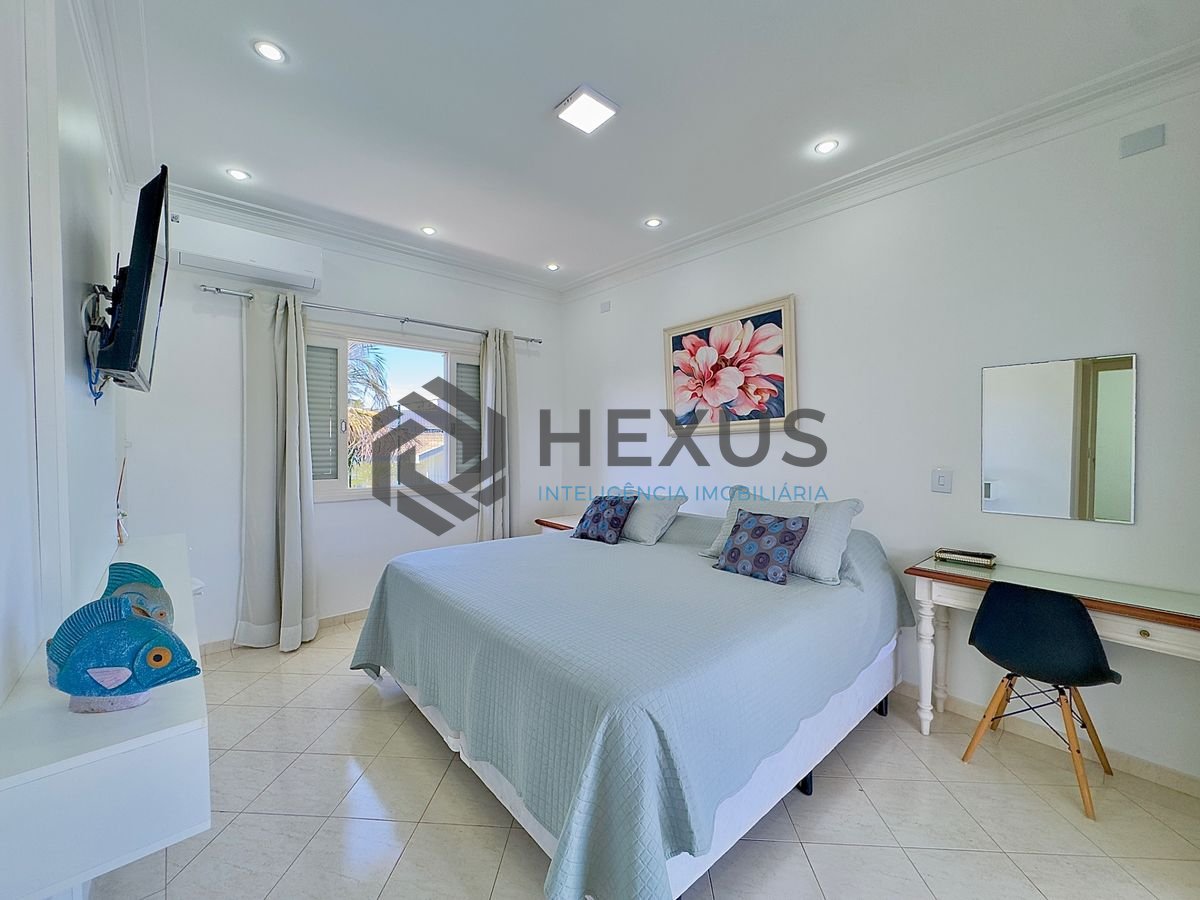 Foto 65 de Mansão de alto padrão com piscina e área gourmet no Jardim Acapulco, Guarujá