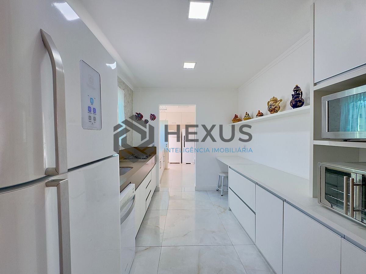 Foto 69 de Mansão de alto padrão com piscina e área gourmet no Jardim Acapulco, Guarujá