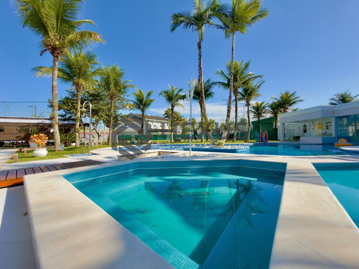 Foto 3 de Mansão de alto padrão com piscina e área gourmet no Jardim Acapulco, Guarujá