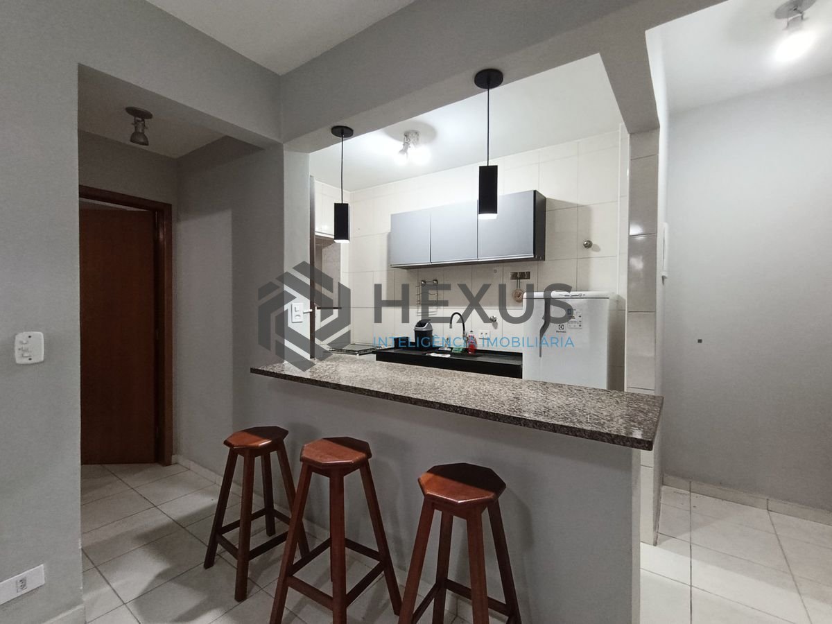 Foto 6 de Apartamento reformado e lazer a 200m da praia na Enseada, Guarujá