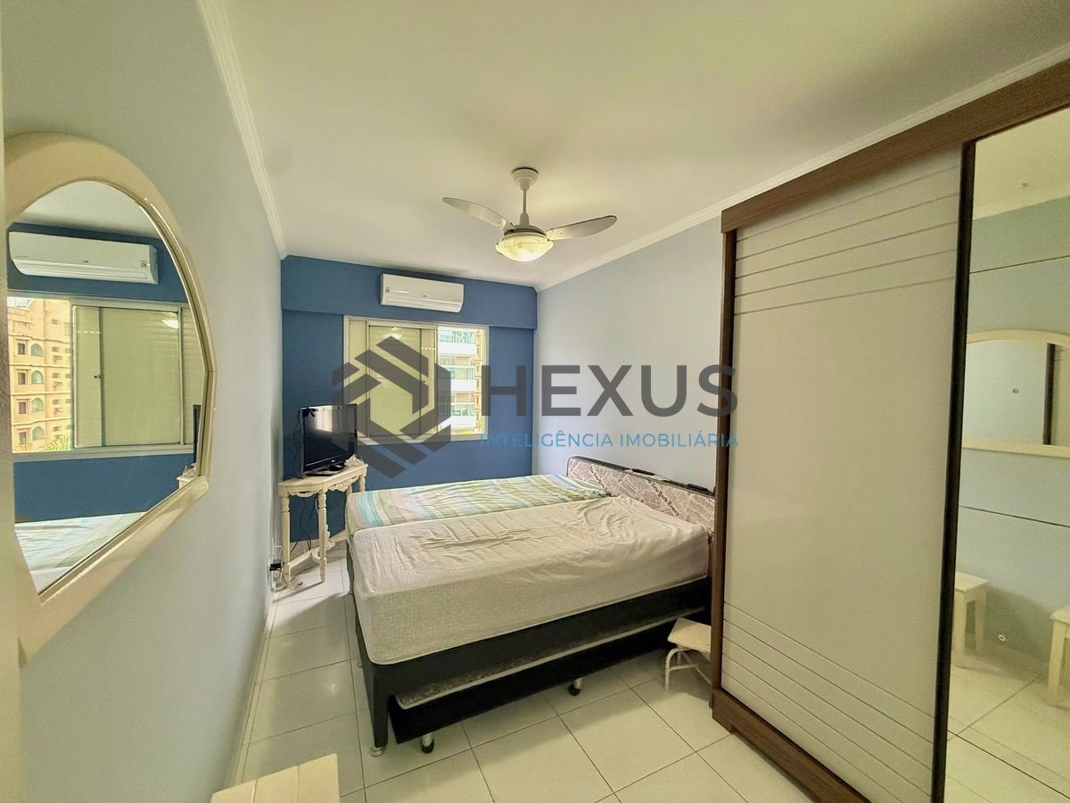 Foto 16 de Apartamento à Venda na Praia da Enseada - Guarujá - SP