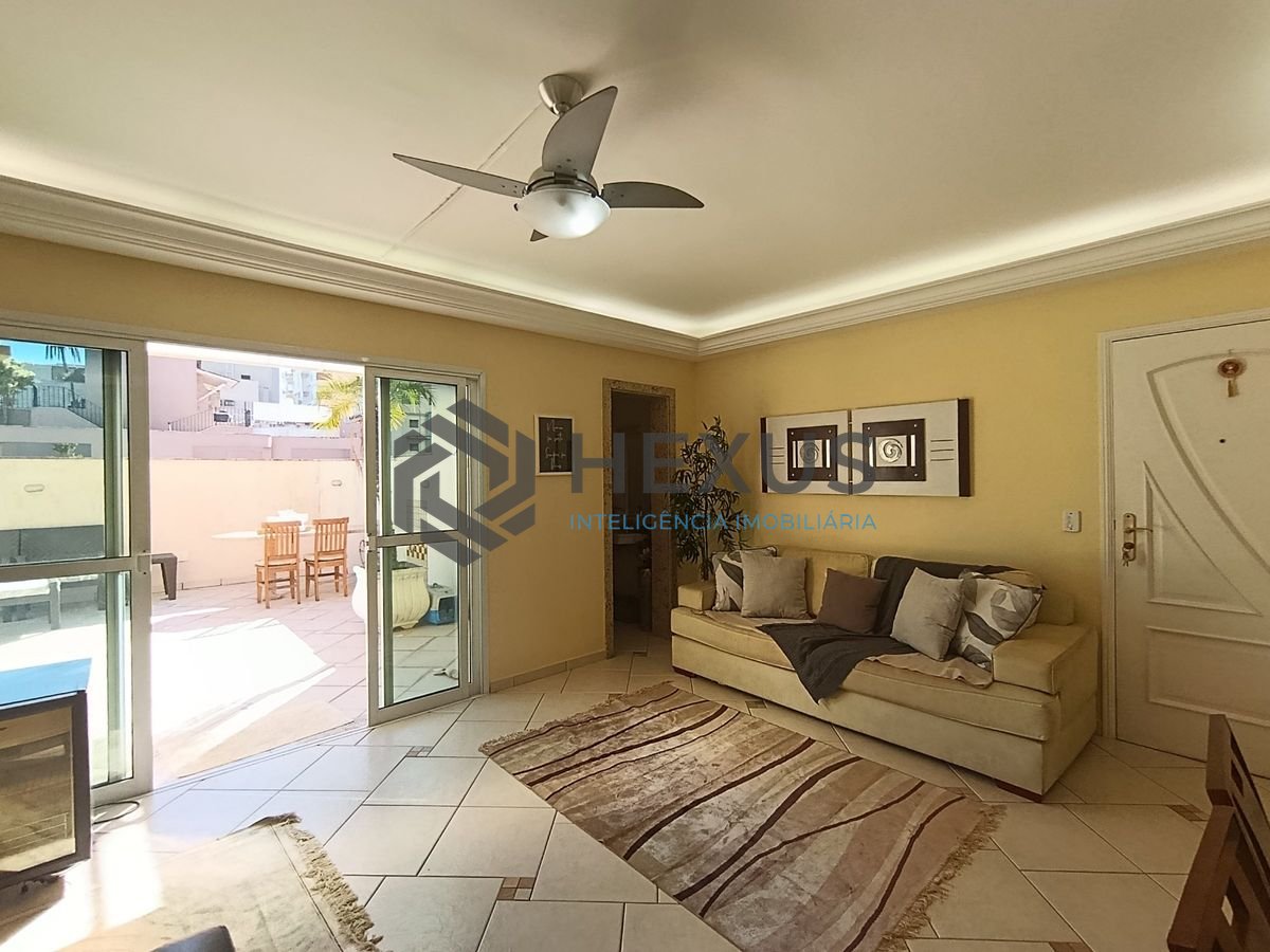 Foto 6 de Apartamento com varanda e lazer a 400m da praia na região da Brunella na Enseada, Guarujá
