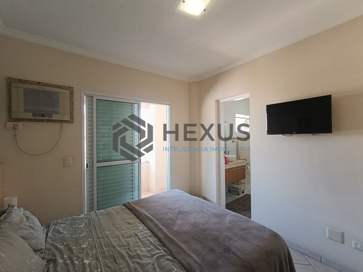 Foto 19 de Apartamento com varanda e lazer a 400m da praia na região da Brunella na Enseada, Guarujá