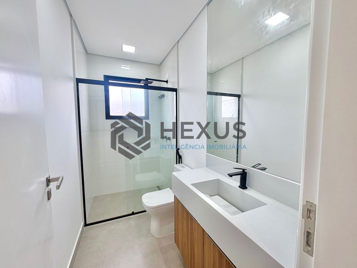 Foto 53 de Casa reformada com piscina e área gourmet no Jardim Acapulco, Guarujá