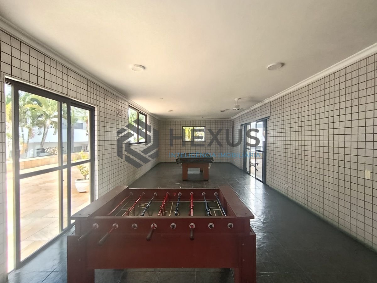 Foto 25 de Apartamento com varanda e lazer a 150m da praia na região do Aquário na Enseada, Guarujá