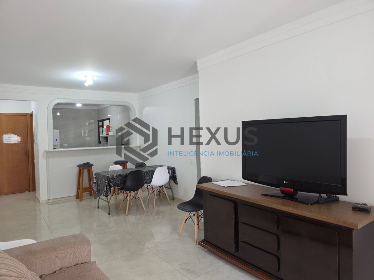 Foto 7 de Apartamento com varanda e lazer a 200m da praia nas Pitangueiras, Guarujá