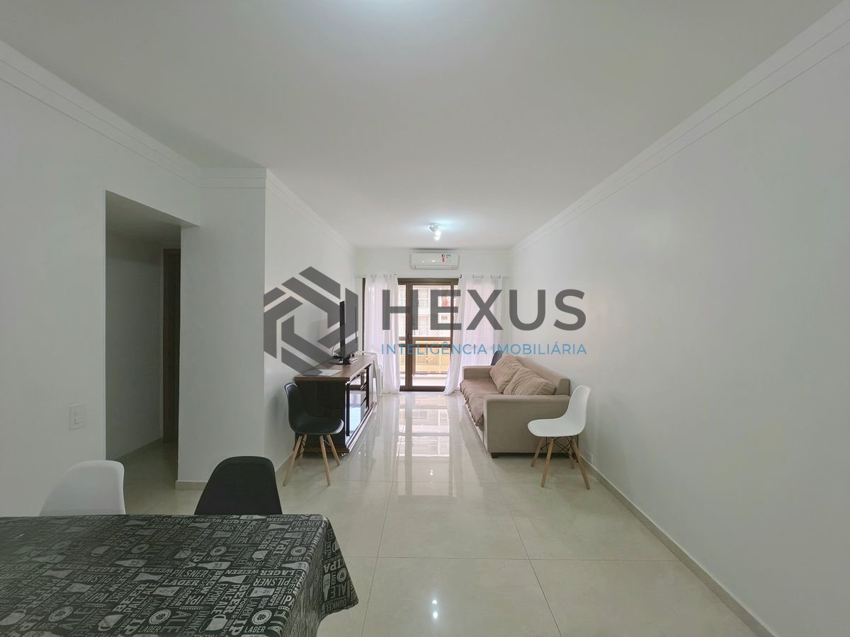 Foto 9 de Apartamento com varanda e lazer a 200m da praia nas Pitangueiras, Guarujá