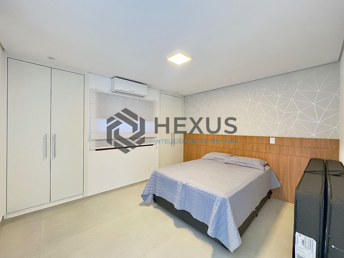 Foto 19 de Casa reformada com piscina e área gourmet no Jardim Acapulco, Guarujá