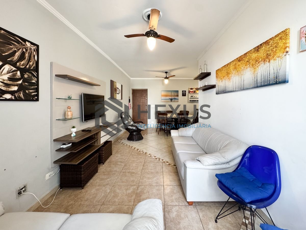 Foto 2 de Apartamento com varanda e lazer a 250m da praia nas Pitangueiras, Guarujá