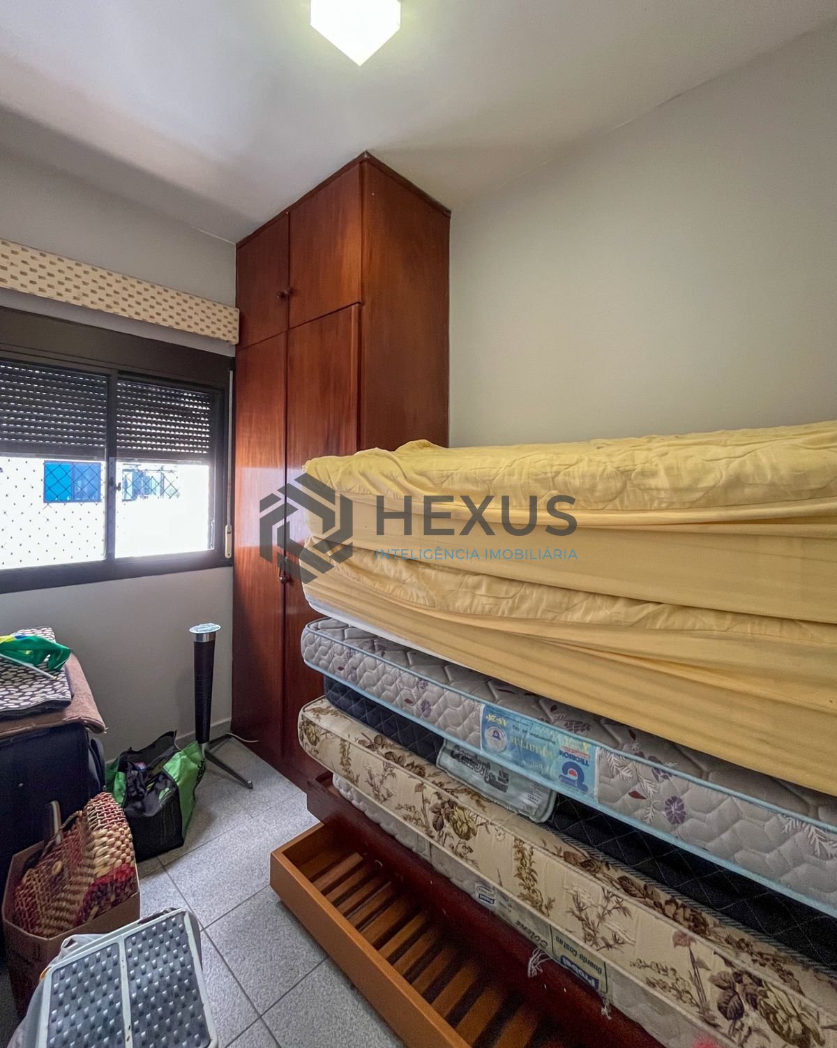 Foto 49 de Apartamento frente mar com varanda e lazer na região do Canto das Galhetas no Jardim Astúrias, Guarujá
