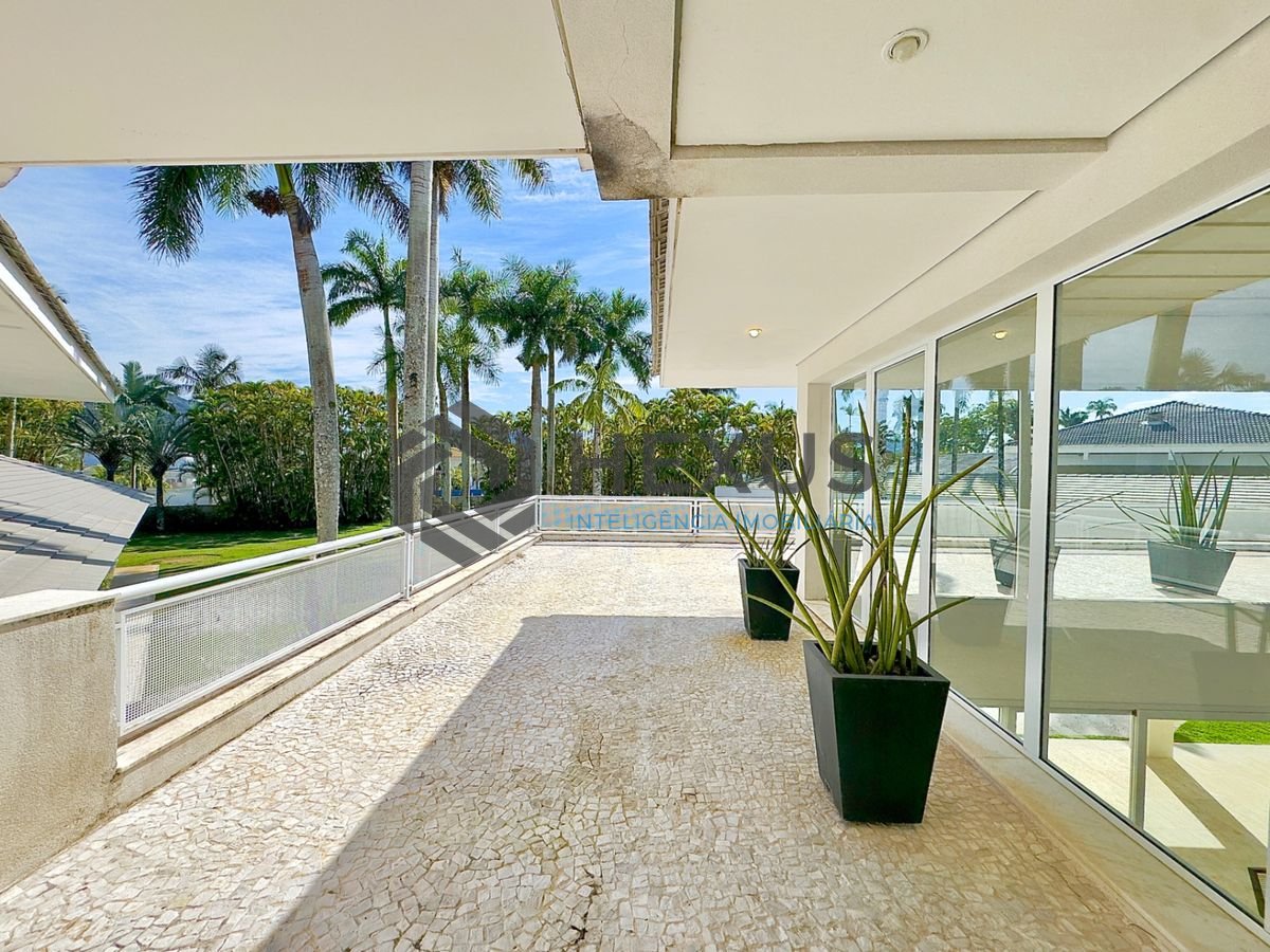 Foto 49 de Mansão de alto padrão com piscina e área gourmet no Jardim Acapulco, Guarujá