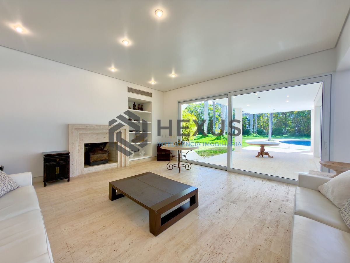 Foto 5 de Mansão de alto padrão com piscina e área gourmet no Jardim Acapulco, Guarujá