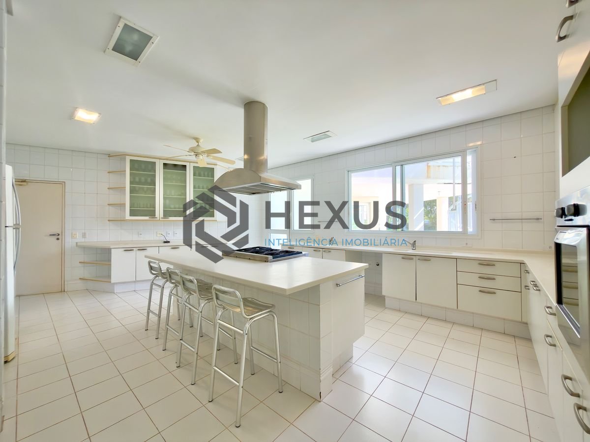 Foto 18 de Mansão de alto padrão com piscina e área gourmet no Jardim Acapulco, Guarujá