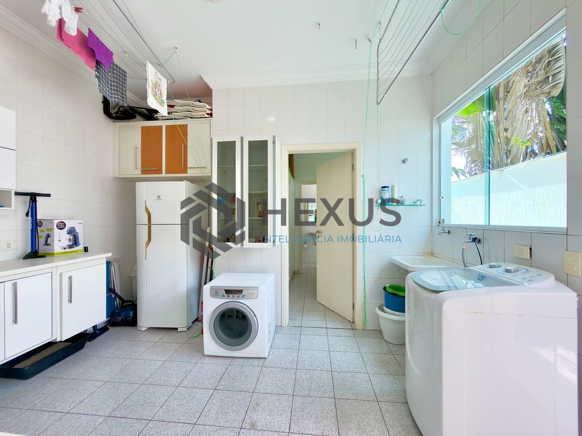 Foto 35 de Casa com piscina e área gourmet no Jardim Acapulco, Guarujá