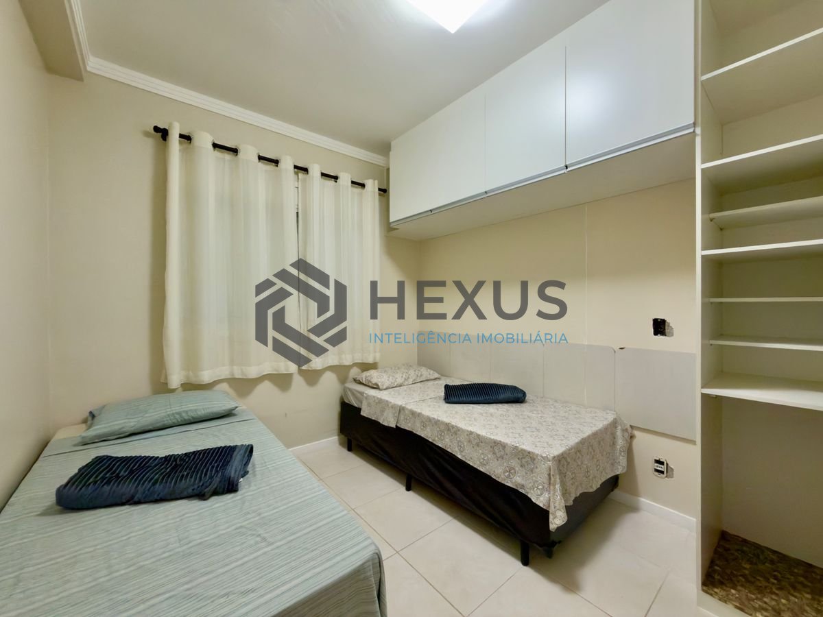 Foto 18 de Apartamento reformado com varanda gourmet vista mar e lazer a 150m da praia nas Pitangueiras, Guarujá