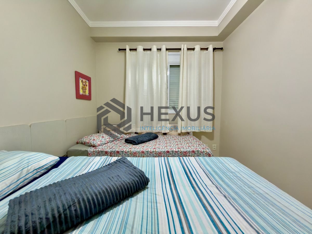 Foto 12 de Apartamento reformado com varanda gourmet vista mar e lazer a 150m da praia nas Pitangueiras, Guarujá
