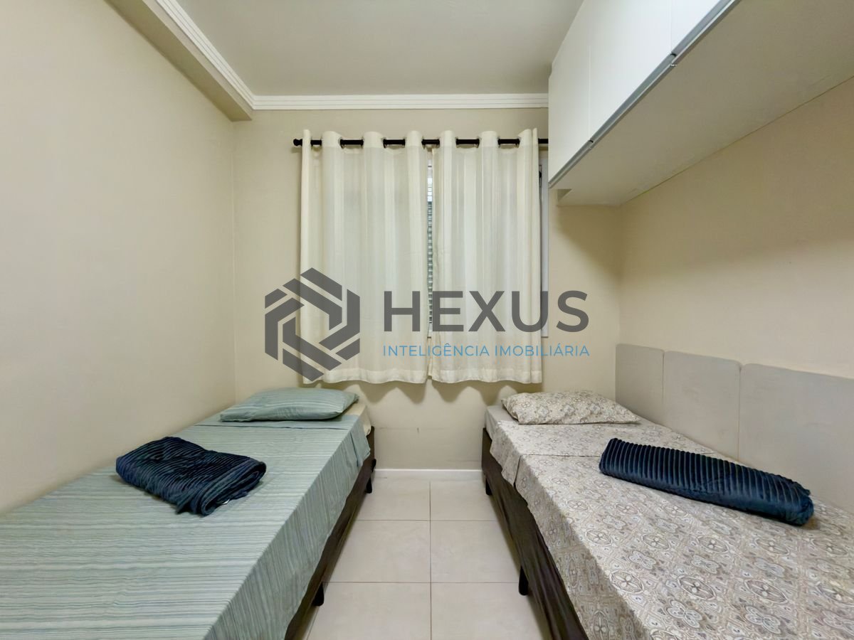 Foto 19 de Apartamento reformado com varanda gourmet vista mar e lazer a 150m da praia nas Pitangueiras, Guarujá