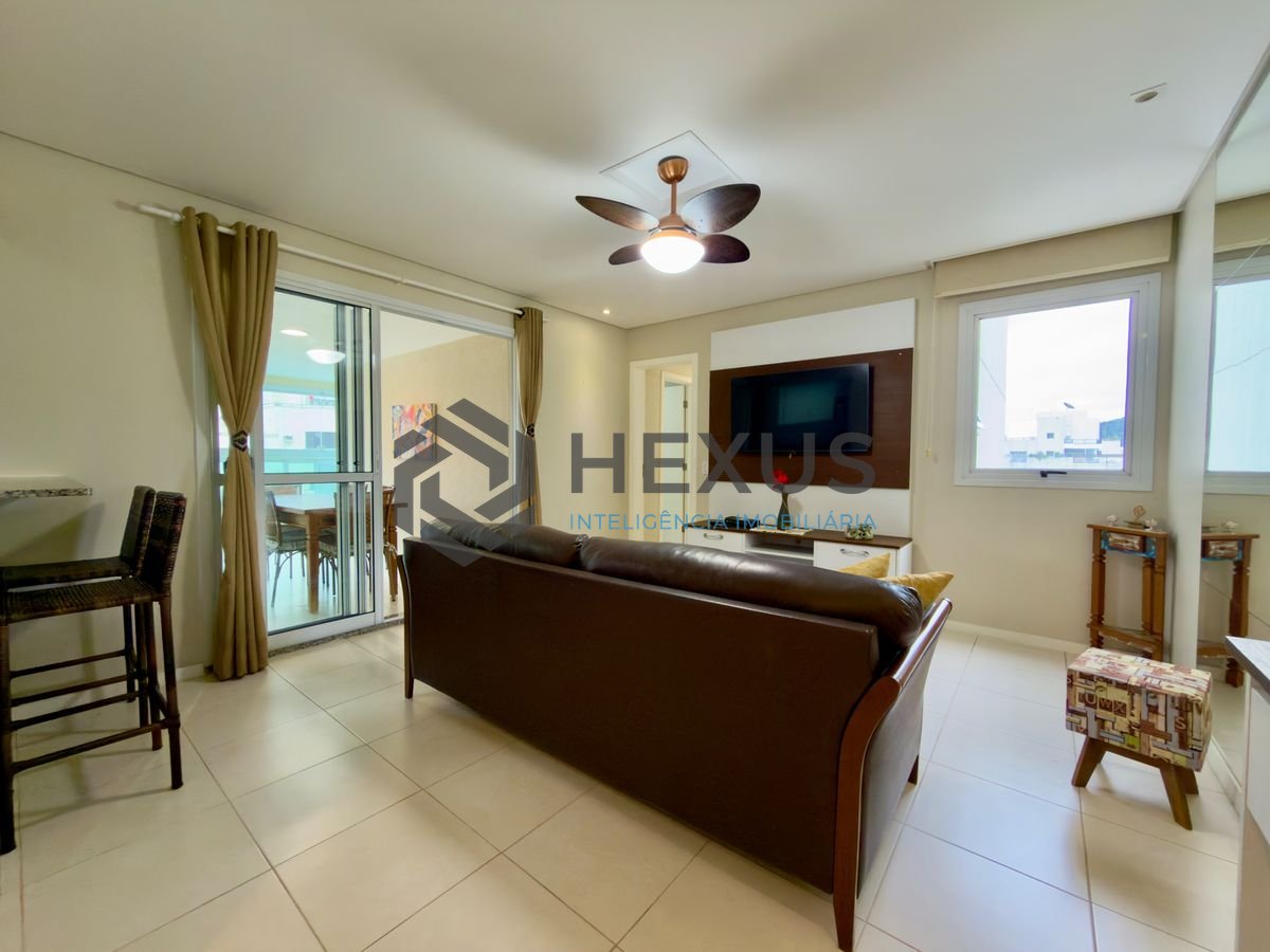 Foto 5 de Apartamento reformado com varanda gourmet vista mar e lazer a 150m da praia nas Pitangueiras, Guarujá