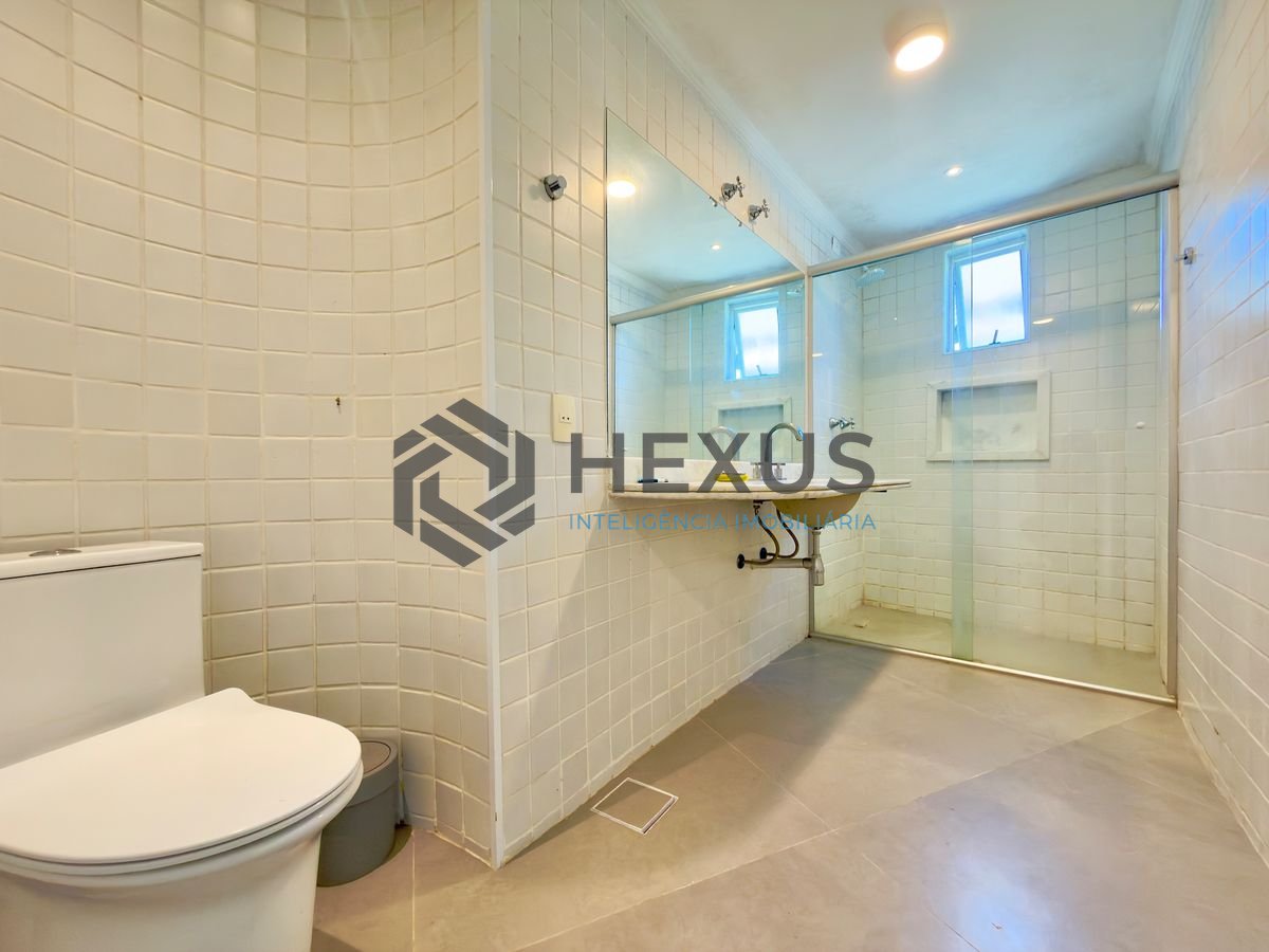 Foto 43 de Casa de alto padrão com piscina e área gourmet no Jardim Acapulco, Guarujá