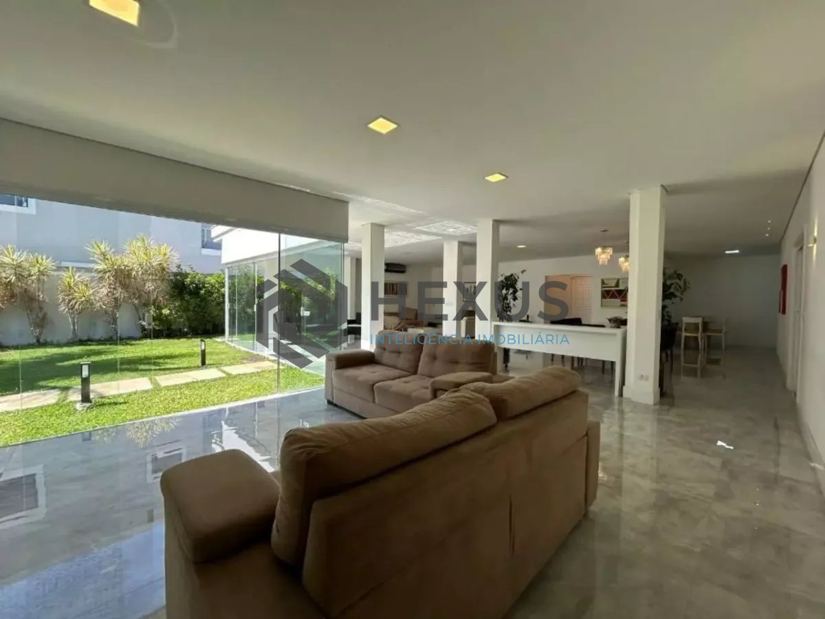 Foto 29 de Casa reformada com piscina e área gourmet no Jardim Acapulco, Guarujá