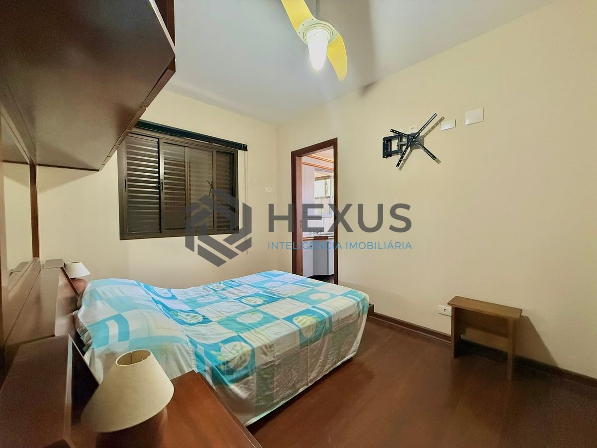 Foto 16 de Apartamento com varanda e lazer a 400m da praia na Brunela na Enseada, Guarujá