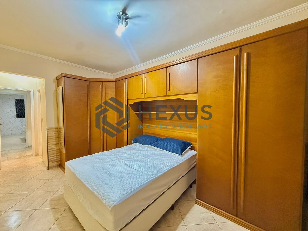 Foto 16 de Apartamento reformado com varanda e lazer a 350m da praia no Tejereba na Enseada, Guarujá