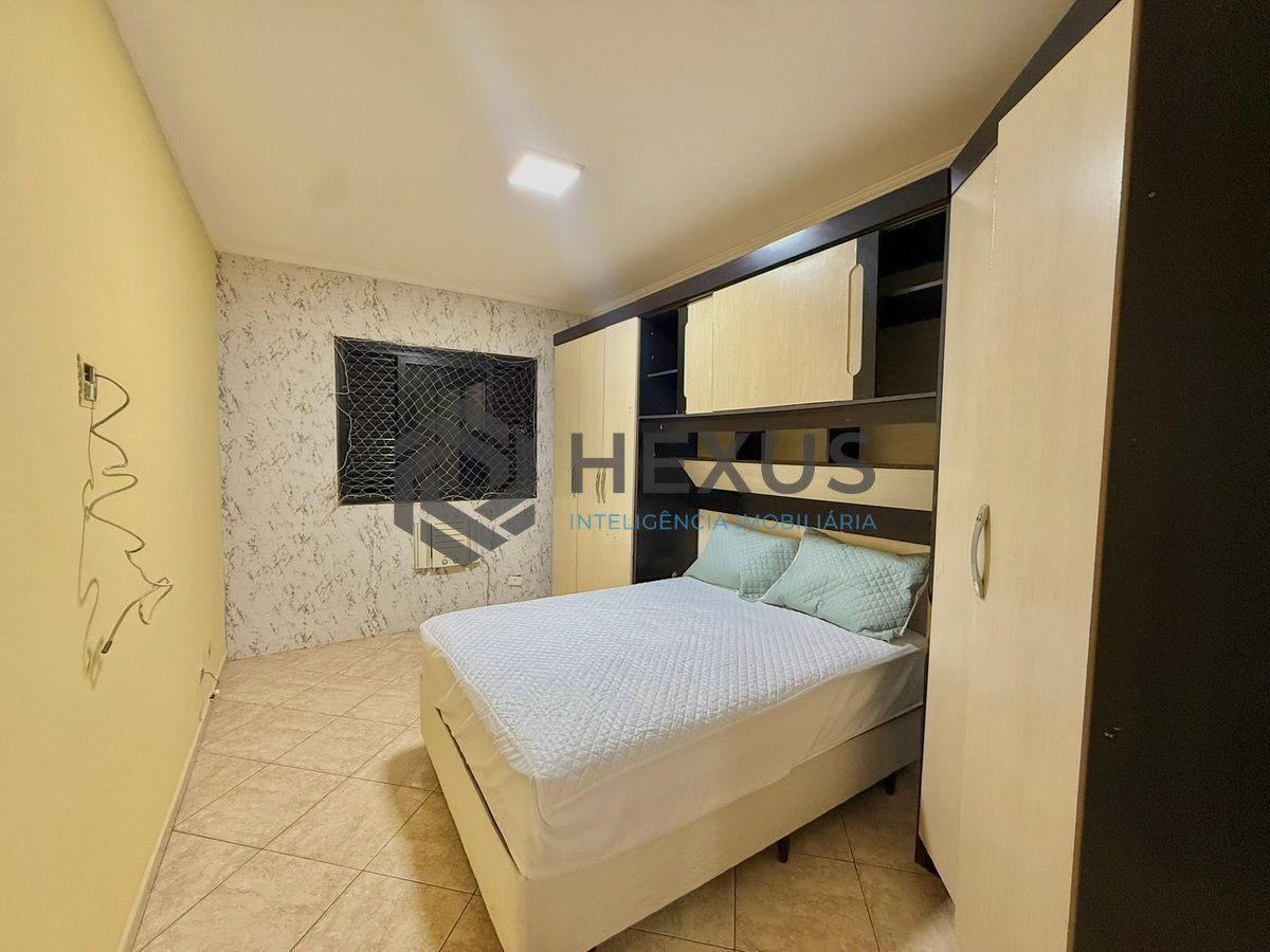Foto 9 de Apartamento reformado com varanda e lazer a 350m da praia no Tejereba na Enseada, Guarujá
