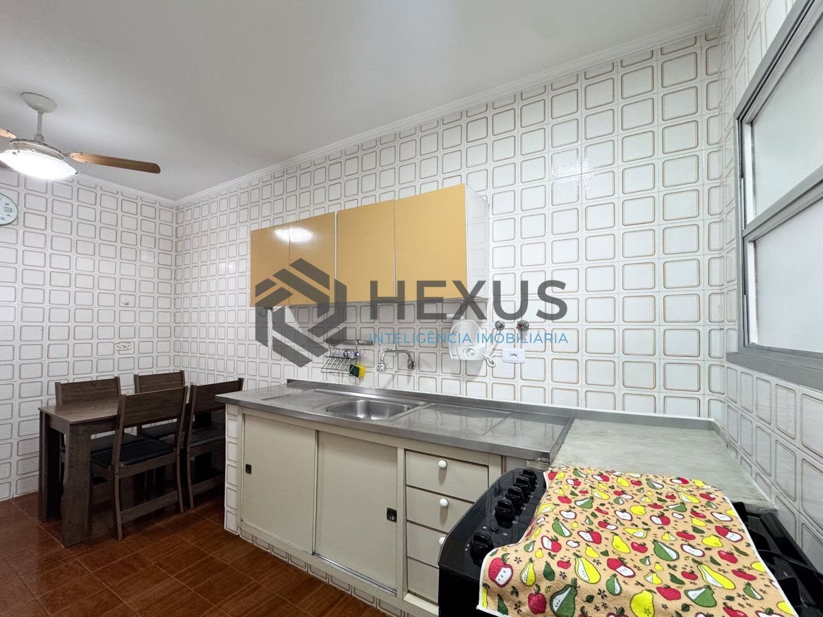 Foto 26 de Apartamento com varanda vista mar nas Pitangueiras, Guarujá