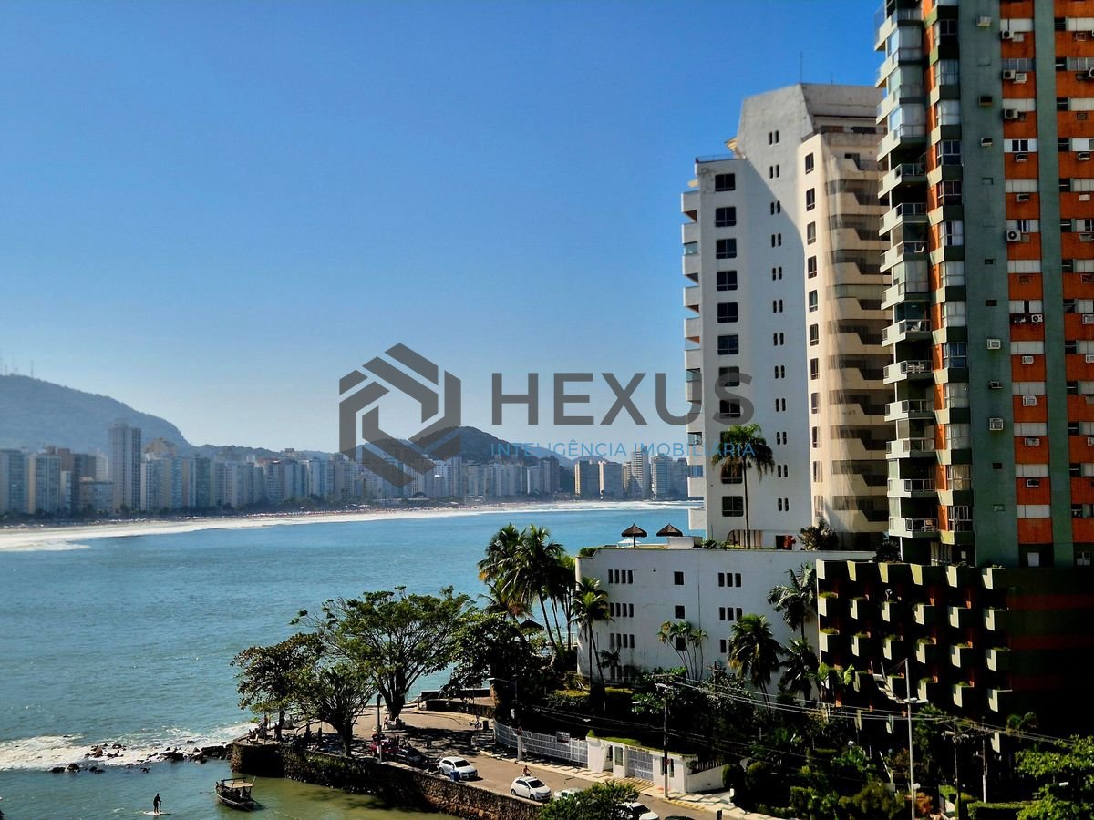 Foto 3 de Apartamento frente mar com varanda e lazer no Jardim Astúrias, Guarujá