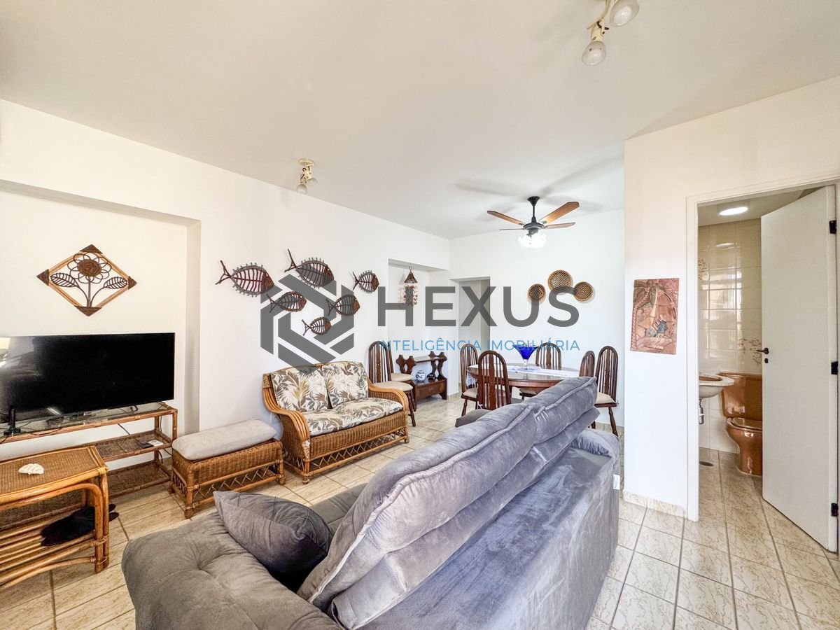 Foto 9 de Apartamento com varanda e lazer a 1 quadra da praia no Jardim Astúrias, Guarujá